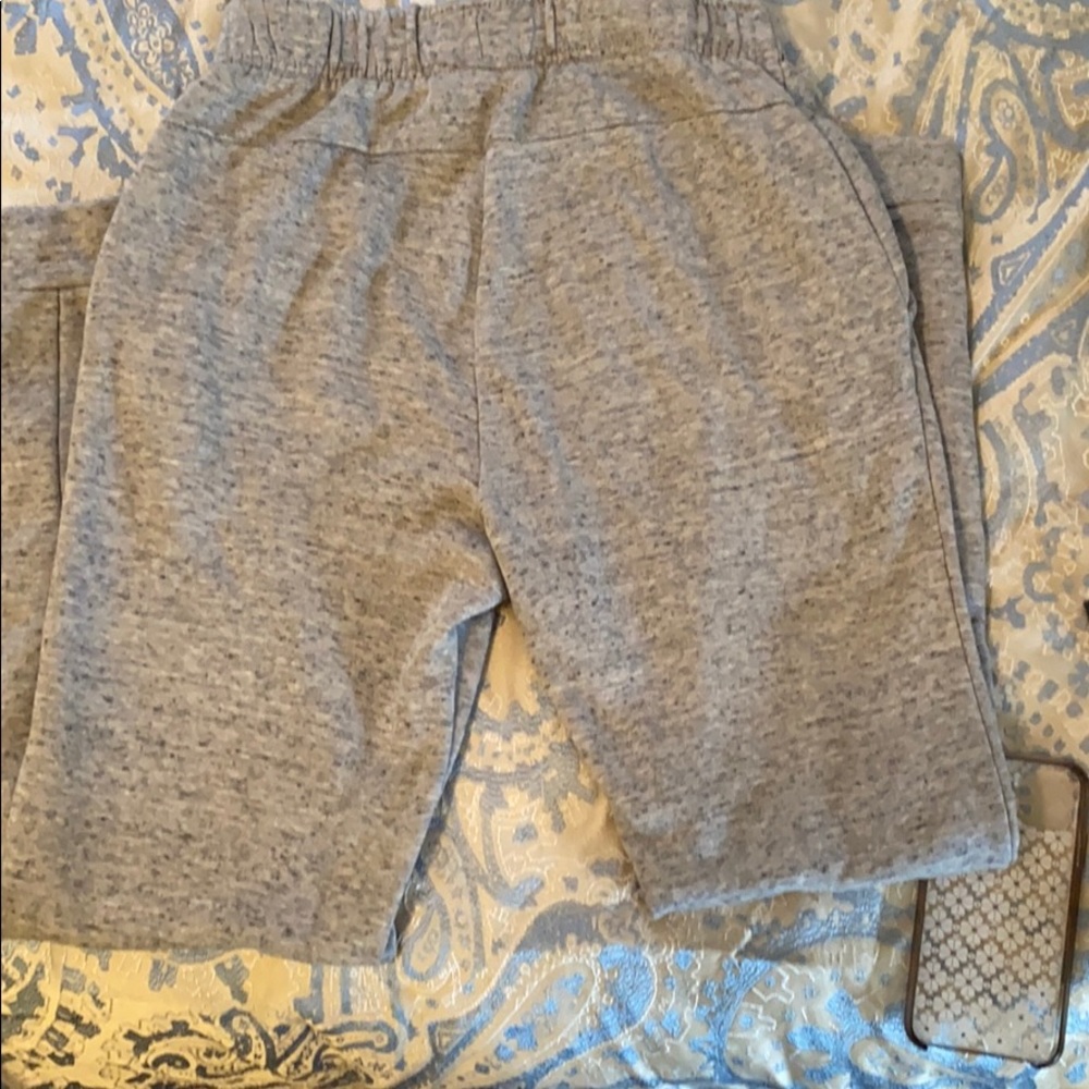 Joggers - Picture 3 of 3